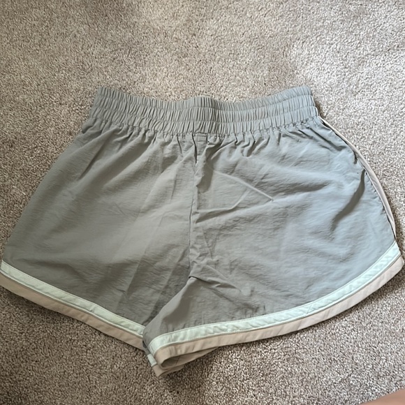 Basin + Range High Waisted Grey Shorts - Picture 2 of 3